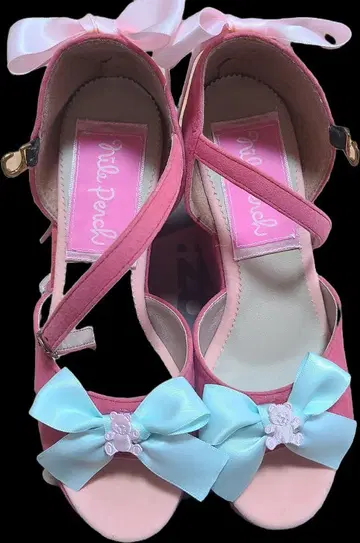 나일 퍼치 핑크 리본 샌들