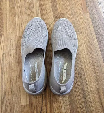 [ SKECHERS ] 스케쳐스 아치핏 23.5cm 베이지