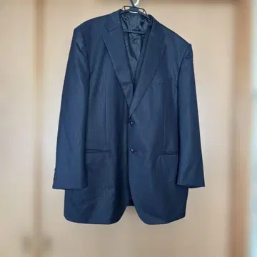 네이비 스트라이프 비즈니스 정장