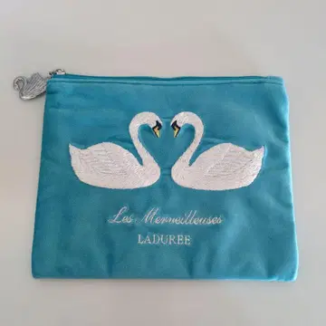 LADUREE 백조 자수 파우치 터콰이즈