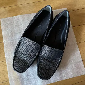 REGAL 라메 믹스 모카신 로퍼 블랙 25cm