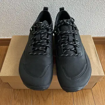 VIVOBAREFOOT 트래커 가죽 AT LOW 우먼 39