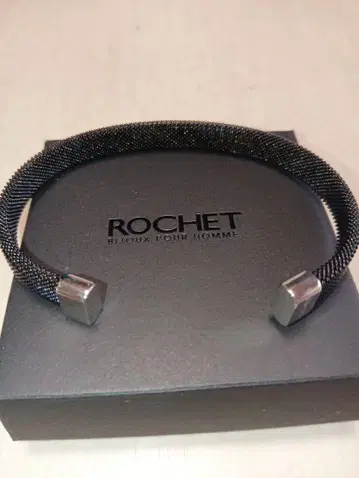 ROCHET 블랙 메쉬 팔찌