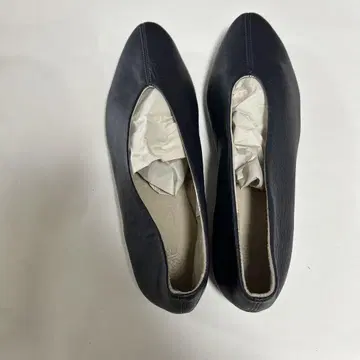 펌프스 천연 가죽 로우 힐 에마 일본제 네이비 블루 23.5cm