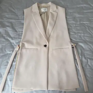 BEIGE. 슬리브리스 베스트 사이즈 2 베이지