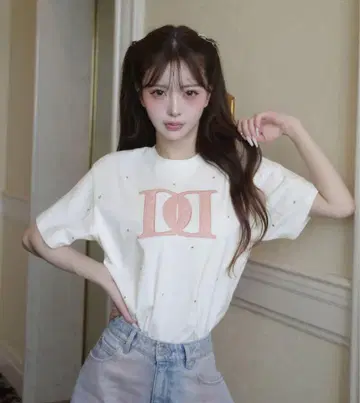 Darich 퀼팅 아플리케 비쥬 티셔츠