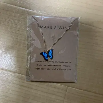 파란 나비 펜던트 목걸이