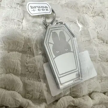 미피 전시회 70주년 한정판 +coz 거울 아크릴 키링 할머니 레어