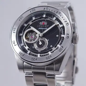 새상품급 오리엔트 오토매틱 손목시계 레트로 퓨처 카메라 리바이벌