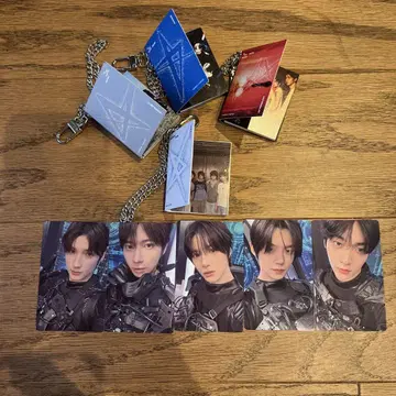TXT 미니북 키링 4세트, 트레이딩 카드 5매 세트