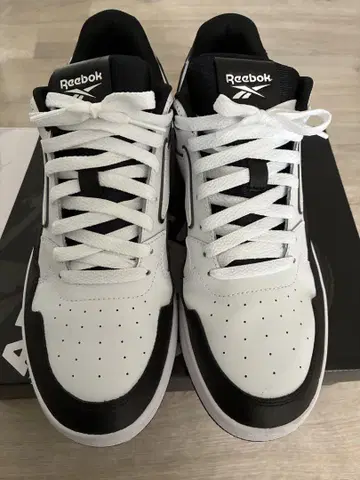 Reebok ATR 칠 가죽 스니커즈 27.5cm