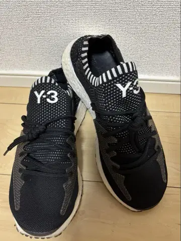 Y-3 스니커즈 와이스리 26.5cm