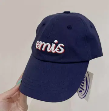 emis 자수 로고 네이비 캡