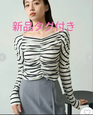 새상품 SNIDEL 스나이델 개더 오프숄더 티셔츠 보더 상의