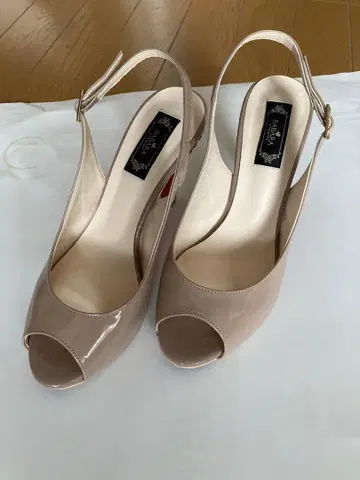 BABARA 펌프스 한국