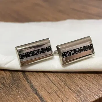 페라가모 간치니 커프스 실버