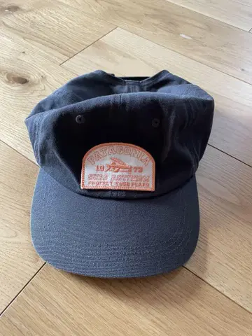 Patagonia 차콜 캡 로고 패치