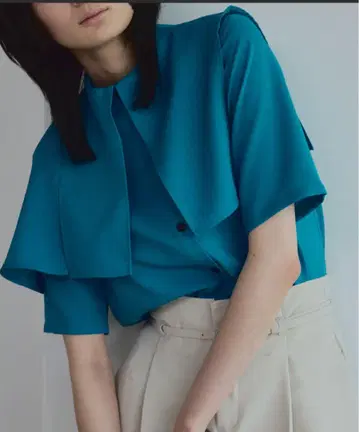 유나이티드 도쿄 반팔 블라우스 인디고 블루