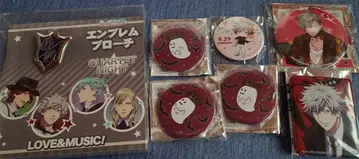 QUARTET NIGHT 엠블럼 브로치 세트
