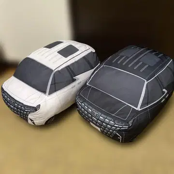 도요타 알파드 봉제 인형 화이트/블랙 쿠션