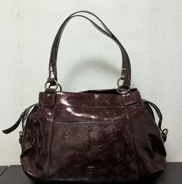 Anna Sui 백