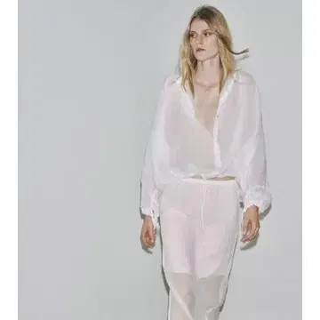 [ ZARA ] 블라우스