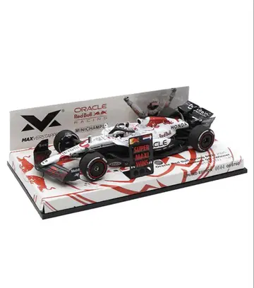 페르스타펜 별주 1/43 레드불 2025년 일본 GP 우승