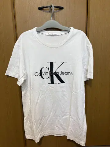 캘빈클라인 티셔츠