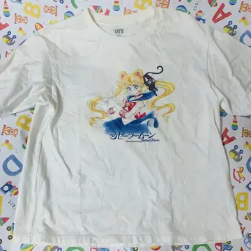 세일러문 UT 유니클로 UNIQLO 티셔츠 M