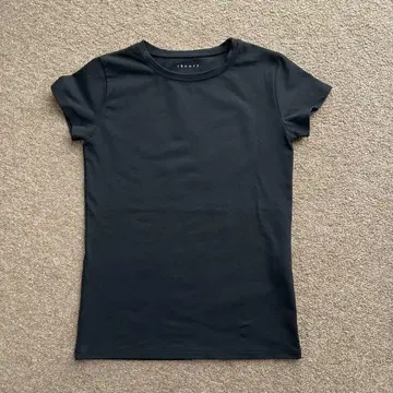 띠어리 블랙 티셔츠 size2