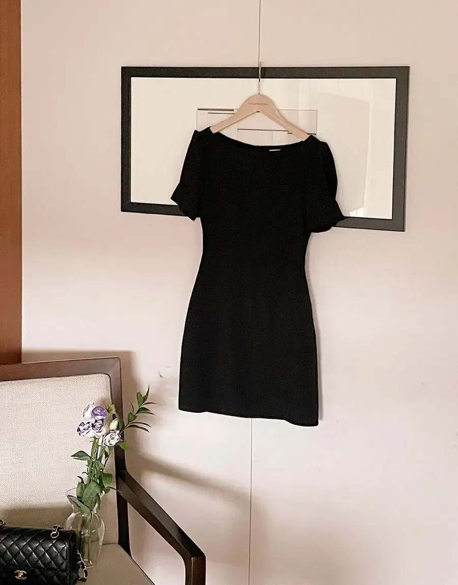 Product Details - 4