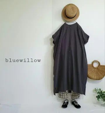 블루윌로우 린넨 노카라 개더 원피스