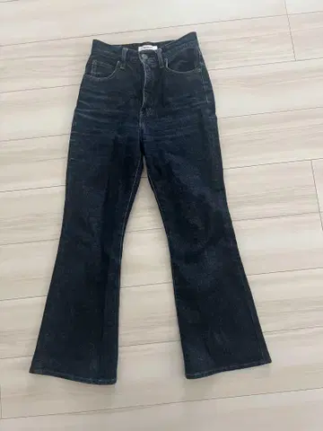 moussy MVS 플레어 24인치