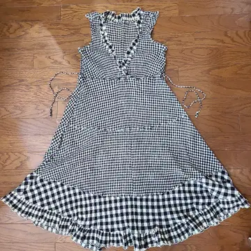 TSUMORI CHISATO 슬리브리스 깅엄 체크 원피스