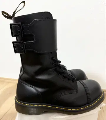Dr.Martens CADEN 8 27cm 닥터마틴 버클