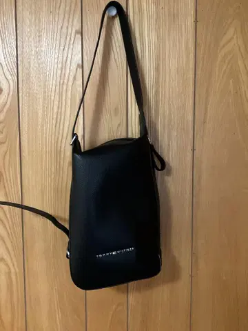 Tommy Hilfiger 숄더 백