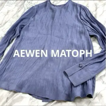 AEWEN MATOPH 이우엔마토프 백 버튼 크루넥 블라우스