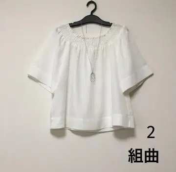쿠미쿄쿠 셔링 오프숄더 블라우스 상의
