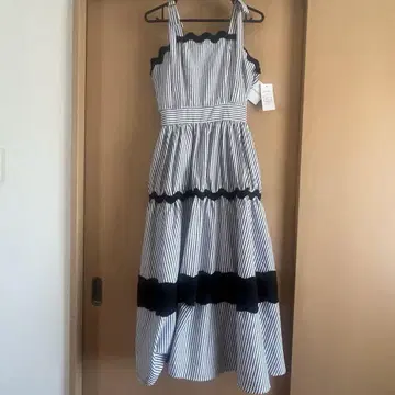 tocco closet 스트라이프 어깨 리본 원피스