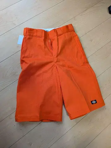 디키즈 오렌지 척