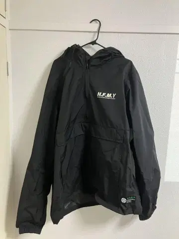 H.F.M.Y 블랙 아노락 후드티