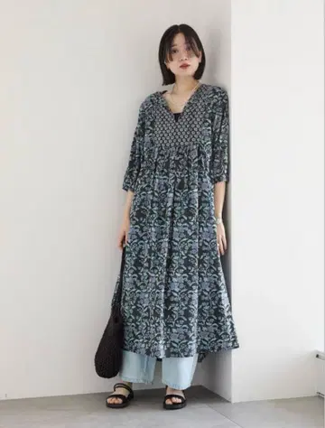 Smansa Mos2blue [Made in India] 꽃무늬 원피스