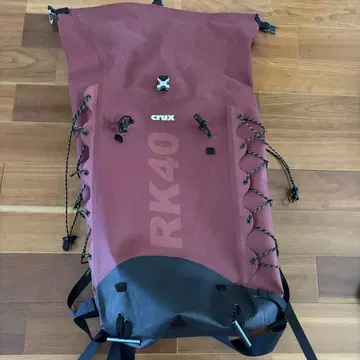 crux RX40 red