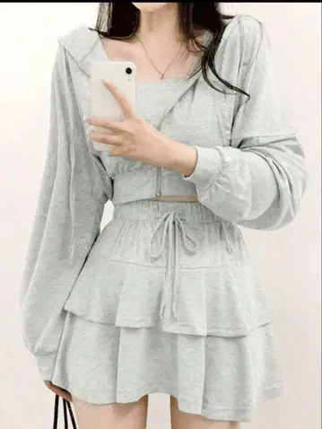 그레이 후드 부착 셋업