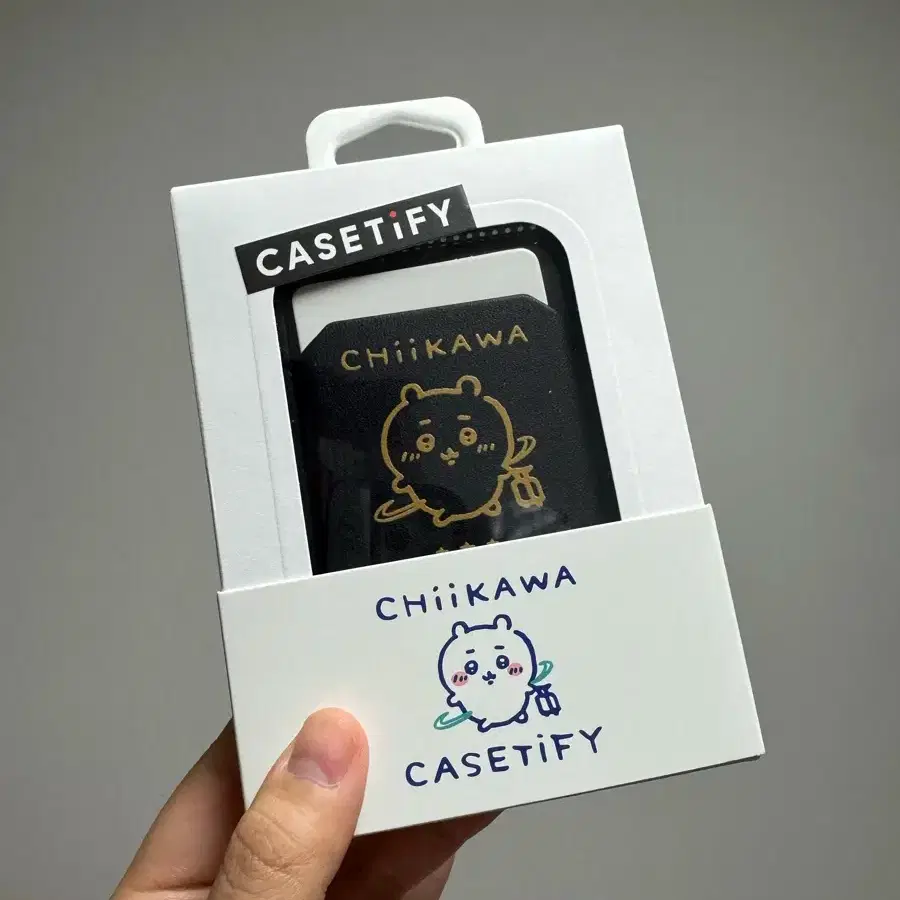 CASETIFY | 케이스티파이 Casetify Chiikawa Passport Card Wallet on Bunjang Global  Site.