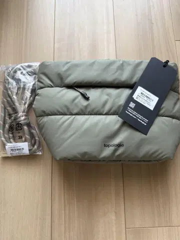 Topologie Besace(MOSS) 스트랩 포함