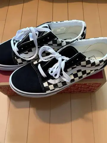미사용 새상품 VANS 올드스쿨 체커 27.5