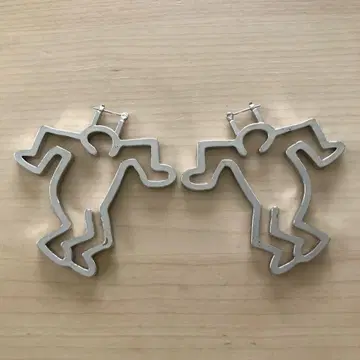 Keith Haring SLY 키스 해링 귀걸이