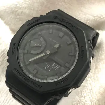 G-SHOCK GA2100 올 블랙 모델