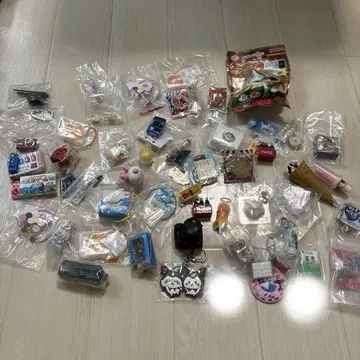 애니메이션 캐릭터 스트랩 세트